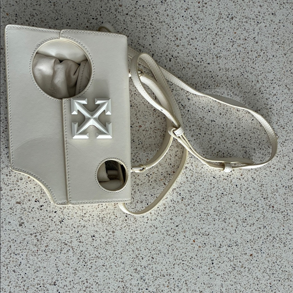 Off-White Jitney Bag 1.4 beige